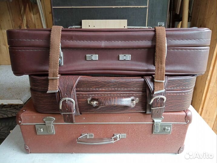 Чемоданы бу