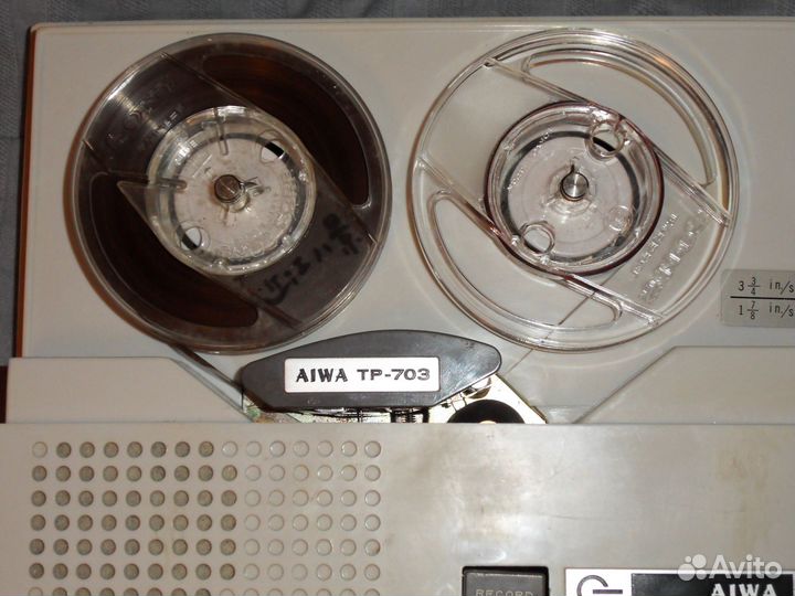 Катушечный магнитофон Aiwa TP-703