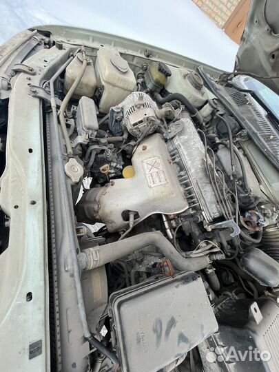 Toyota carina /карина в разбор/ двигатель