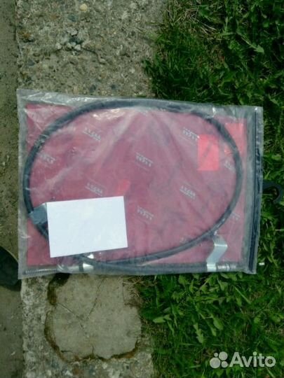 Трос стояночного тормоза на Кашкай