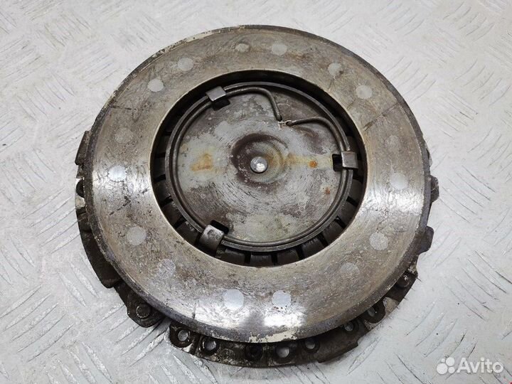 Маховик (демпфер сцепления) для Volkswagen Golf 4