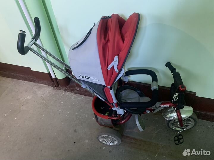 Детский 3х колесный велосипед с ручкой