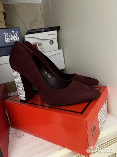Туфли женские 39 размер