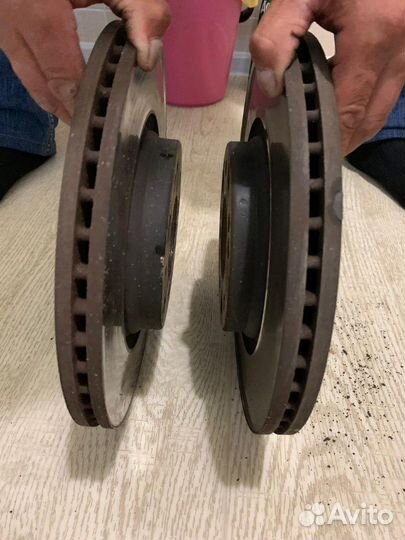 Тормозные диски, передние