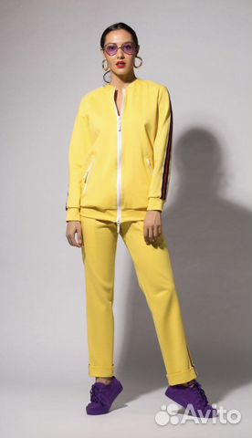 Костюм спортивный