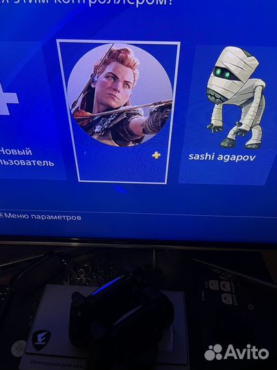 Игровая приставка ps4 slim 500