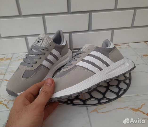 Кроссовки Adidas Retropy E5