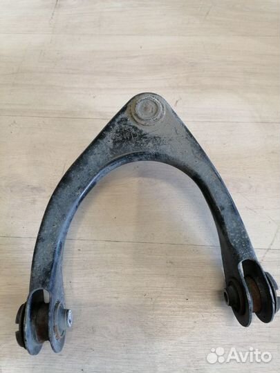 Рычаг подвески передний правый Lexus Gs 350 GRS191