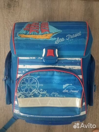 Школьный рюкзак