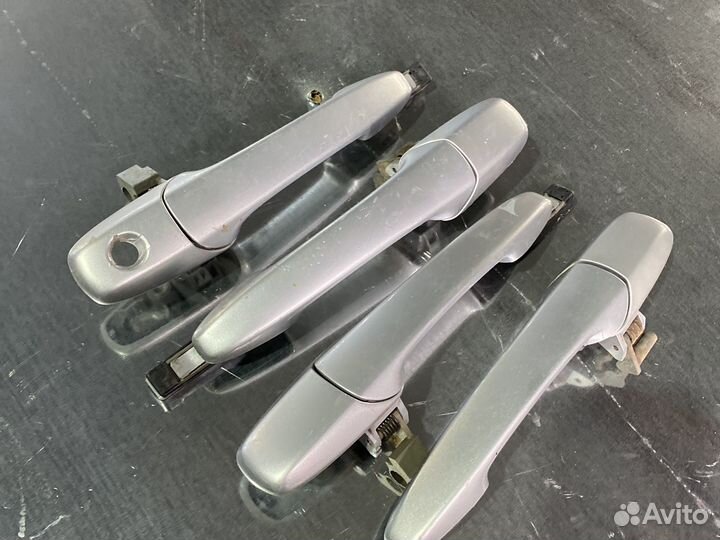 Ручка двери мазда демио 2 demio dy