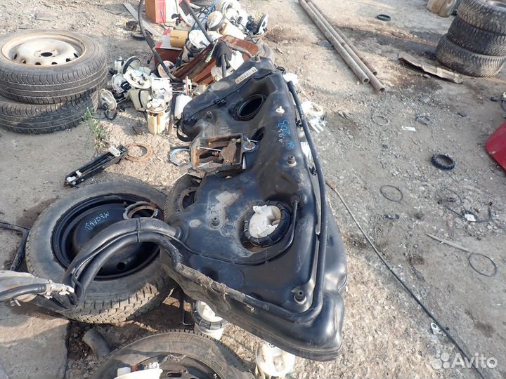 Бак топливный для Mercedes Benz W203 2000-2006