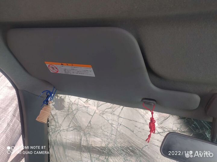 Солнцезащитный козырекна Nissan Cube