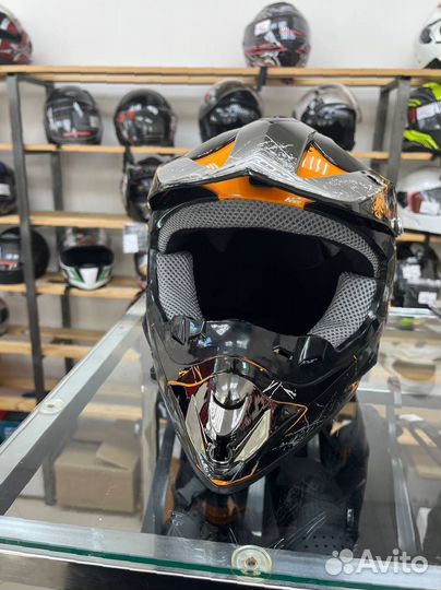 Кроссовый шлем. Новый. Доставка в подарок