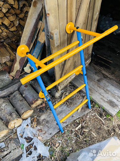 Турник с лестницей