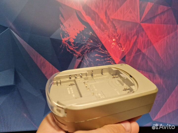 Зарядное устройство для аккумуляторов камер