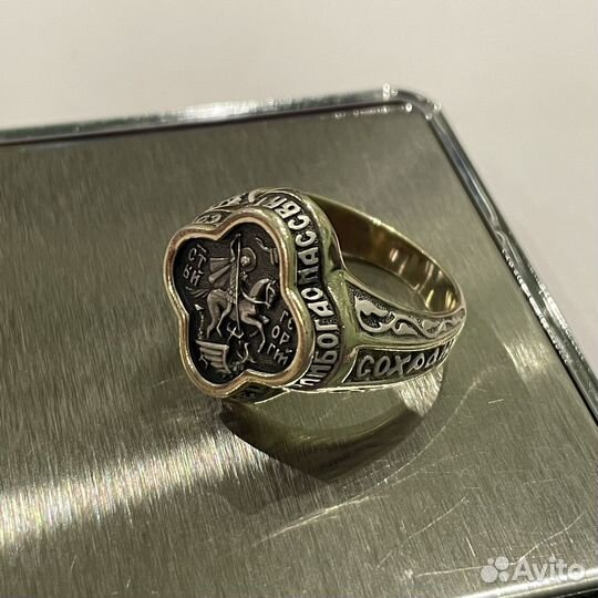 Серебряное кольцо 925 пробы