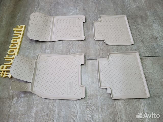 Коврики в салон Infiniti Q70 (2013-2019) бежевые