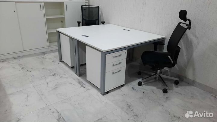 Верстаки, столы, Германия