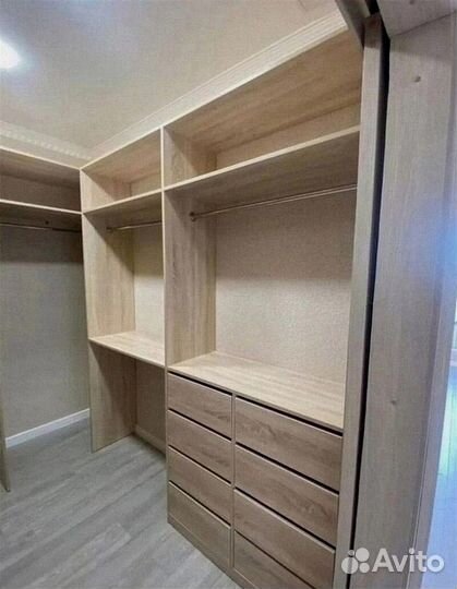 Шкафы встроенные, купе, распашные на заказ