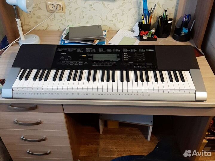 Сигтезатор касио стк-4400