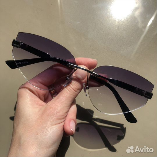 Солнцезащитные очки женские