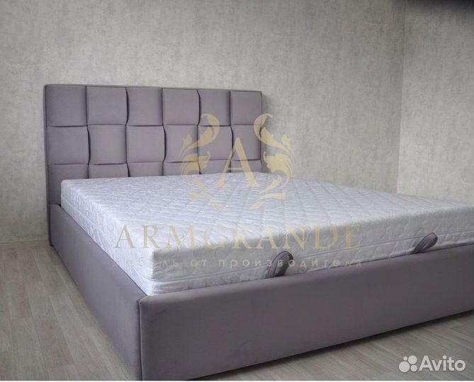 Кровать с мягким изголовьем от производителя