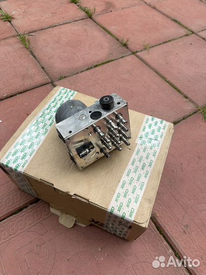 Блок ABS audi a8 d3 4e гидравлическая часть