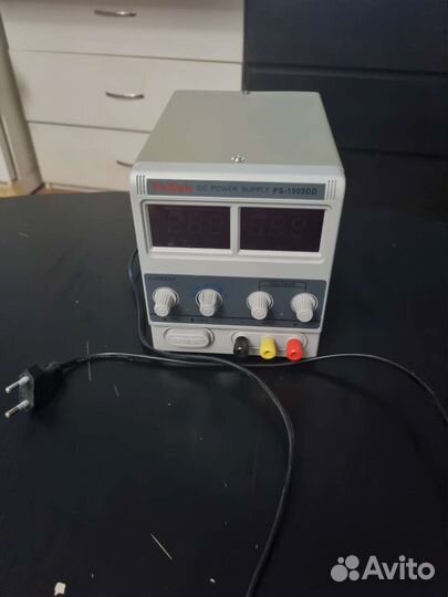 Лабораторный блок питания бу