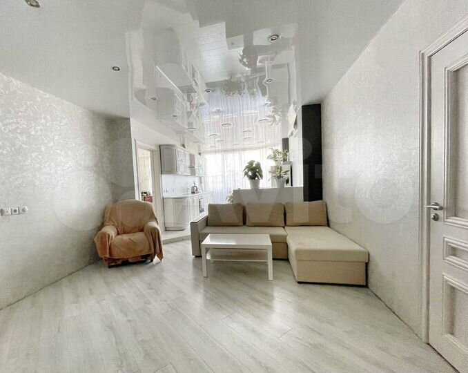 2-к. квартира, 74 м², 10/12 эт.