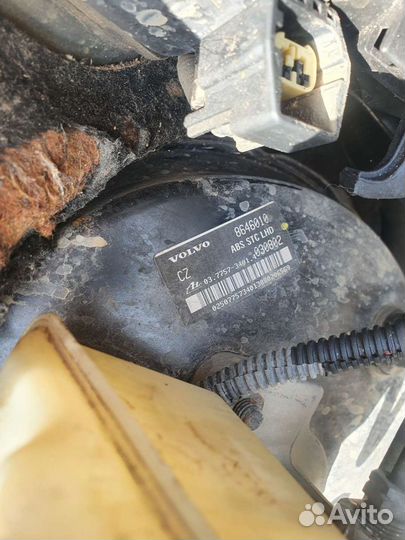 Volvo XC70 Вакуумный усилитель тормозов