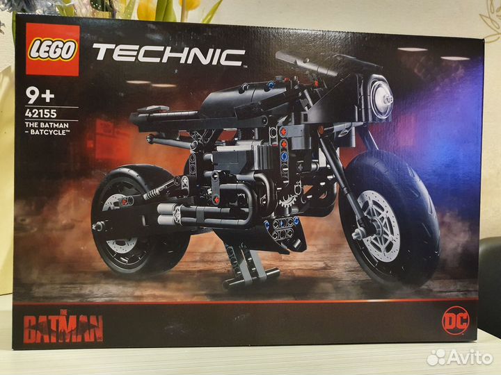 Lego Technic 42155 The Batman