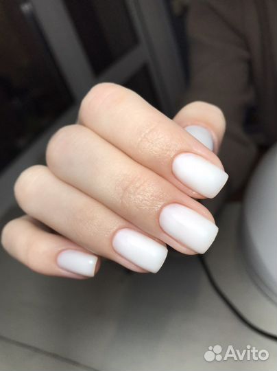 Маникюр / Мастер маникюра