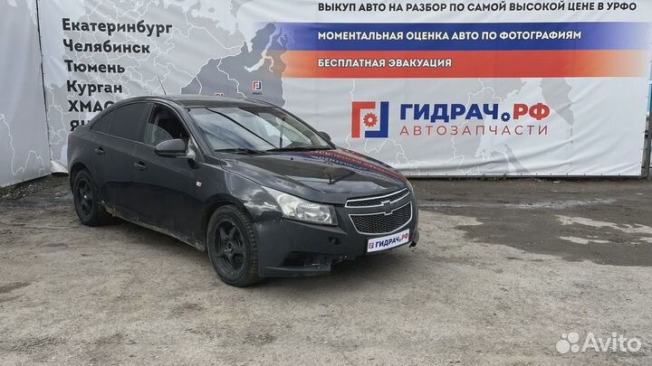 Капот Chevrolet Cruze 94537888