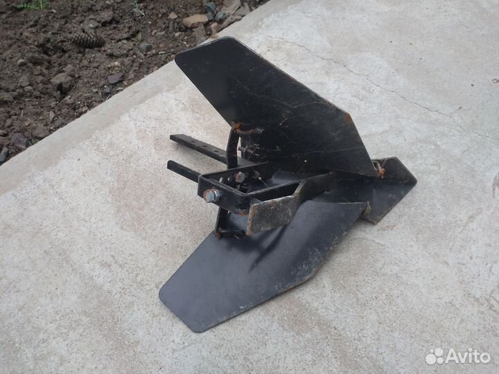 Плуг на мотокультиватор Тарпан