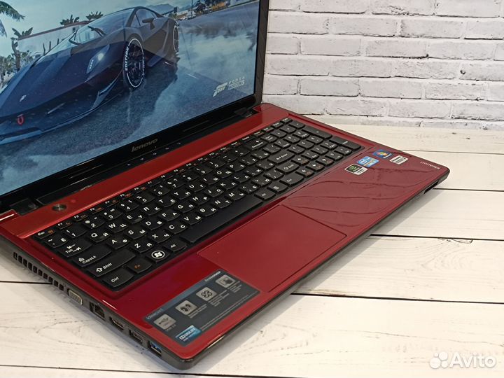 Красивый ноутбук Lenovo Core i5/6gb/Nvidia GeForce