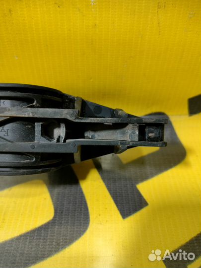 Ручка двери передняя правая Ford Fusion