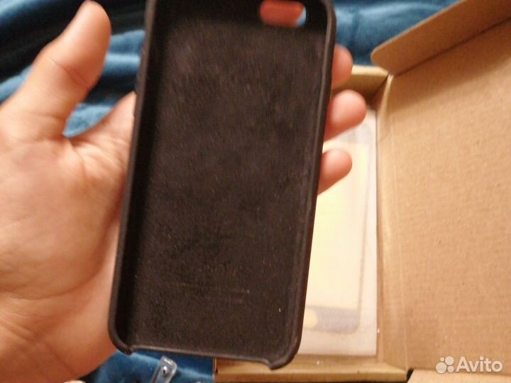 Чехол и стекло на iPhone