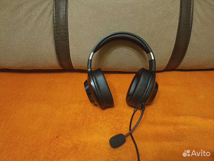 Наушники edifier hecate G2 бу с USB разъëмом