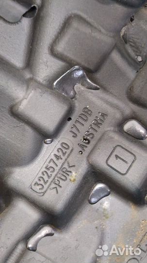 Накладка на двс Volvo XC40, 2019