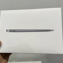 MacBook Air M1 8/256gb новые