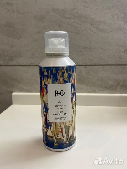 R&CO текстурирующий спрей для волос