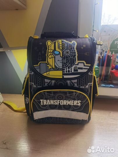 Школьный рюкзак