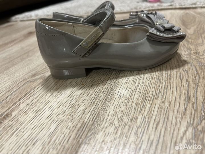 Туфли для девочки в садик kapika 25