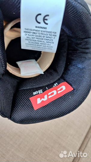 Краги хоккейные