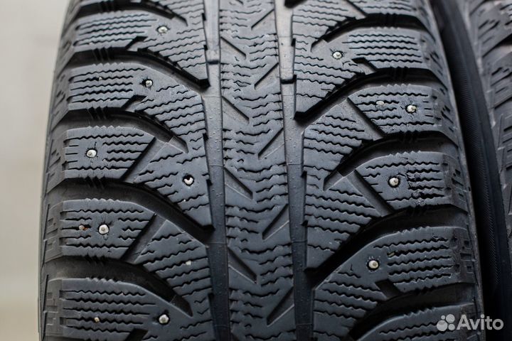 Bridgestone Ice Cruiser 7000 265/65 R17 116T