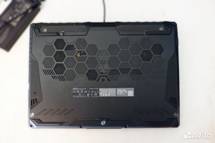 Игровой ноутбук Asus TUF Gaming F15 FX506HC