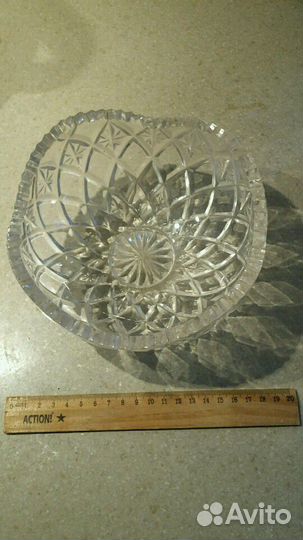 Хрустальная ваза