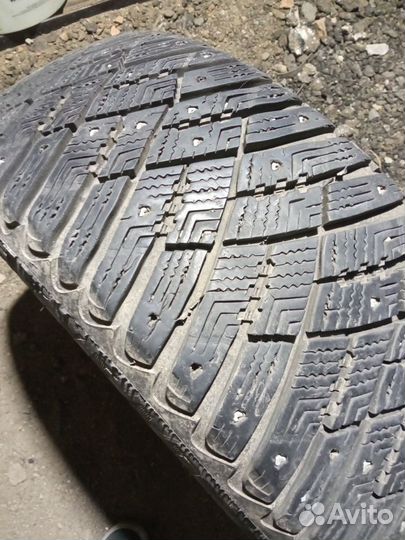 Goodyear Ultragrip Ice Arctic 205/55 R16