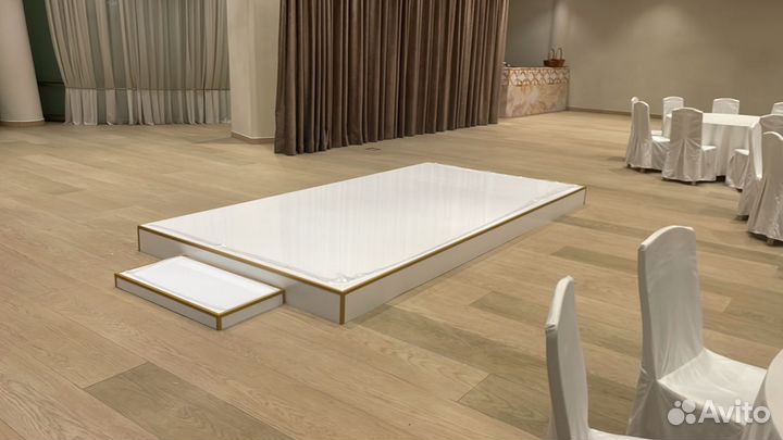 Аренда сценического подиума (сцена)