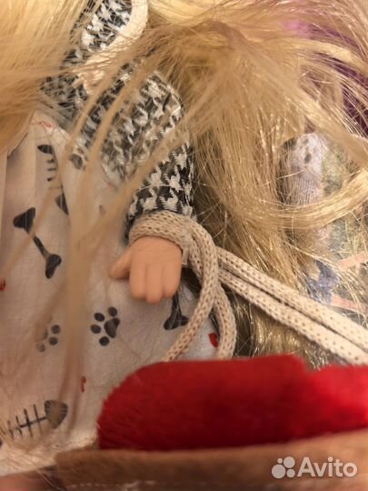 Кукла Biggers Berjuan Marianela Weber